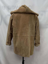 Load image into Gallery viewer, Women&#39;s Climate Zone Leather Coat, Medium
