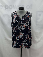 Load image into Gallery viewer, Women&#39;s Catherine Malandrino Sleeveless Top, Medium
