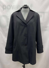 Load image into Gallery viewer, Women&#39;s Louis Vuitton Light Jacket, XXL
