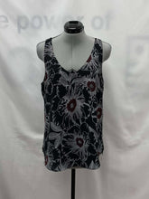 Load image into Gallery viewer, Women&#39;s RW&amp;CO Sleeveless Top, Medium
