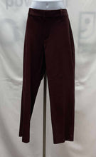 Load image into Gallery viewer, Women&#39;s Gap Pants, 12
