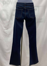 Load image into Gallery viewer, Women&#39;s Gap Jeans, 27
