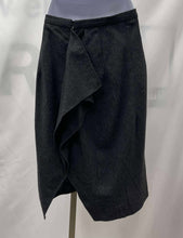 Load image into Gallery viewer, Women&#39;s Ross Mayer Skirt, 4
