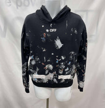 Load image into Gallery viewer, Men&#39;s Off-White Long Sleeve Hoodie, Medium
