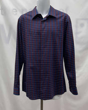 Load image into Gallery viewer, Men&#39;s Perry Ellis Long Sleeve Shirt, Large
