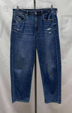 Load image into Gallery viewer, Women&#39;s American Eagle Jeans, 12

