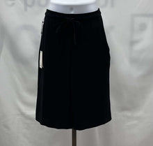 Load image into Gallery viewer, Women&#39;s Babaton Shorts, Extra Small
