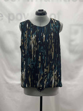 Load image into Gallery viewer, Women's Calvin Klein Sleeveless Top, Large
