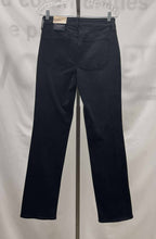 Load image into Gallery viewer, Women's NYDJ Jeans, 6
