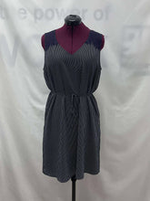 Load image into Gallery viewer, Women's RW&amp;CO Dress, Large

