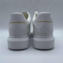 Load image into Gallery viewer, Men&#39; Alexander Queen Shoes, 8.5
