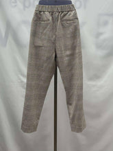 Load image into Gallery viewer, Women's Tommy Hilfiger Pants, 8
