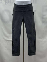 Load image into Gallery viewer, Women's Lululemon Leggings, 4
