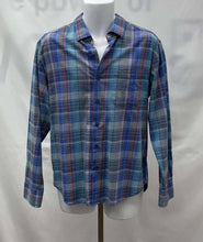 Load image into Gallery viewer, Men's Tommy Bahama Long Sleeve Shirt, Medium
