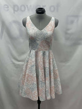 Load image into Gallery viewer, Women's ELLE by RW&amp;CO Dress, 0
