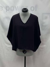 Load image into Gallery viewer, Women's Babaton Sleeveless Top, Medium
