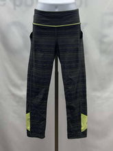 Load image into Gallery viewer, Women's Lululemon Leggings, 6
