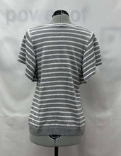 Load image into Gallery viewer, Women's Banana Republic Short Sleeve Top, Small

