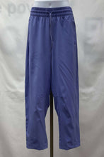 Load image into Gallery viewer, Women's Athleta Active Pant, 2

