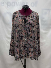 Load image into Gallery viewer, Women's Penningtons Long Sleeve Top, Extra Large
