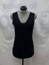 Load image into Gallery viewer, Women's Chabra Sleeveless Top, Small
