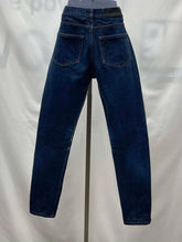 Load image into Gallery viewer, Women's Sunspel Jeans, 4
