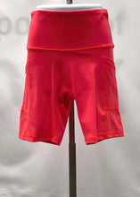 Load image into Gallery viewer, Women's Aerie Shorts, Medium
