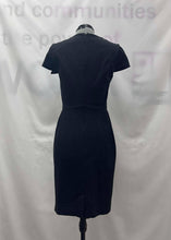 Load image into Gallery viewer, Women's Banana Republic Dress, 6
