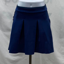 Load image into Gallery viewer, Women's Hedge Athletic Skirt, Medium
