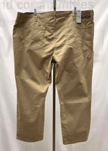 Load image into Gallery viewer, Men's Signature by Levi Strauss Jeans, 50
