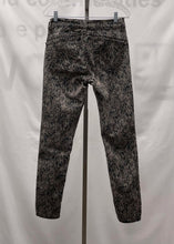 Load image into Gallery viewer, Women's Jonny- Q Pants, 32
