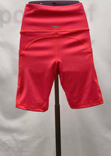 Load image into Gallery viewer, Women's Aerie Shorts, Medium
