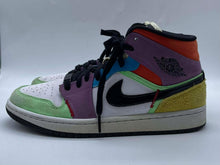 Load image into Gallery viewer, Men's Nike Air Jordan Sneakers, 8.5
