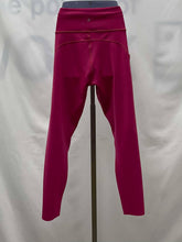Load image into Gallery viewer, Women's Peloton Leggings, Large
