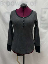 Load image into Gallery viewer, Women's Colombia Long Sleeve Top, Large
