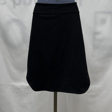 Load image into Gallery viewer, Women's Lululemon Skirt, 8
