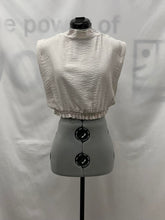 Load image into Gallery viewer, Women's A New Day Sleeveless Top, Medium
