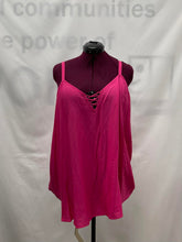 Load image into Gallery viewer, Women's Torrid Sleeveless Top, 2
