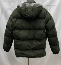 Load image into Gallery viewer, Men's Burberry Coat, Large
