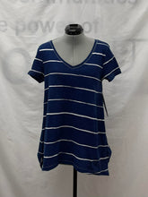 Load image into Gallery viewer, Women's Short Sleeve Tribal Top, Extra Small
