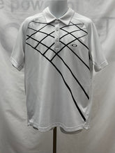 Load image into Gallery viewer, Men's Oakley Short Sleeve Shirt, Large
