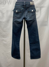 Load image into Gallery viewer, Women's True Religion Capri's, 25
