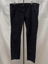 Load image into Gallery viewer, Women's Olsen Pants, 16
