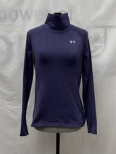 Load image into Gallery viewer, Women's Under Armour Long Sleeve Top, Medium
