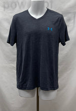 Load image into Gallery viewer, Men's Under Armour Short Sleeve Top, Small
