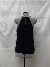 Load image into Gallery viewer, Women's RW&amp;CO Sleeveless Top, Medium
