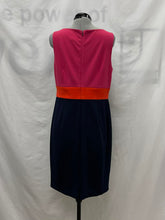 Load image into Gallery viewer, Women's Vince Camuto Dress, 12
