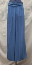 Load image into Gallery viewer, Women's Zara Pants, Small
