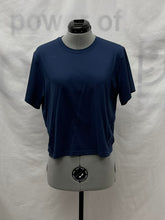 Load image into Gallery viewer, Women's Lululemon Short Sleeve Top, Medium
