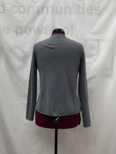 Load image into Gallery viewer, Women's Tahari Long Sleeve Cardigan, Large
